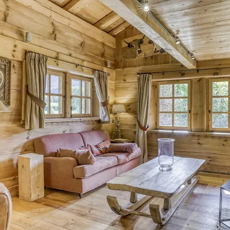 Altitude Chalet
